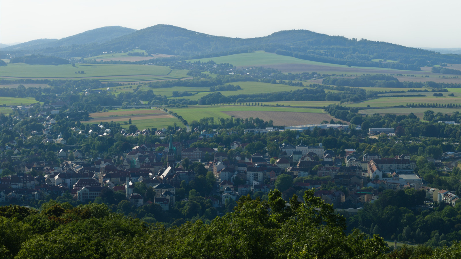 Verbesserter Rundumblick vom Löbauer Berg