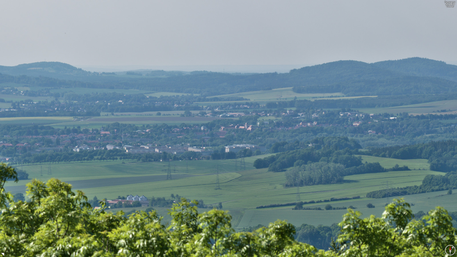 Blick vom Turm des Valtenbergs im Juni 2021